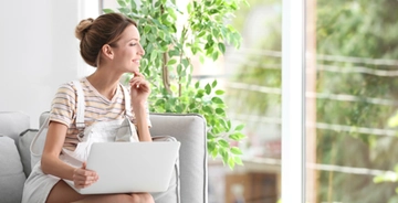 Home-window-film-reducing-glare-on-screens Home window tinting in Tucson can help to reduce glare on screens
